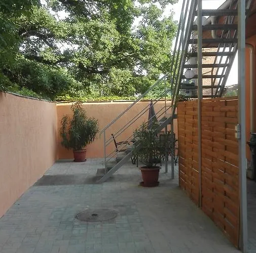 アパート Foeveny